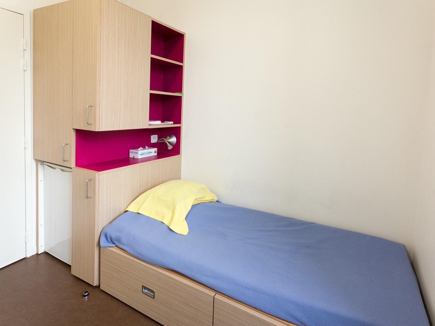 chambre_lirondelle_crous_lyon