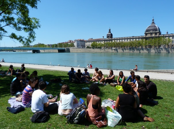 lyon, été, berges du rhône, alliance française de lyon , france